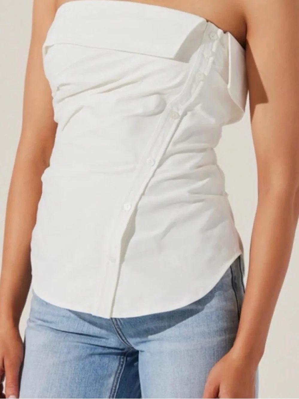 BNWT Astr Nessah White Strapless Asymmetrical Ruched Button Up Top